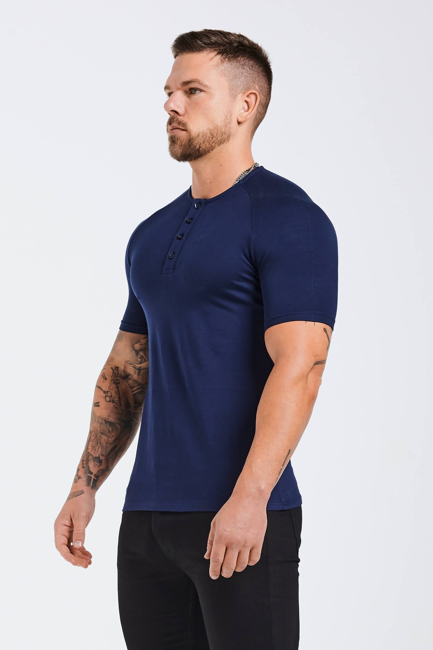 BLUSA HENLEY COM BOTÕES NA FRENTE - MARINHO